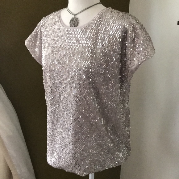 Jennifer Lopez sequined top - Picture 2 of 6